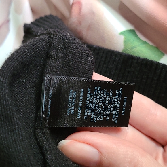 Sweater with gold dots - Picture 5 of 5